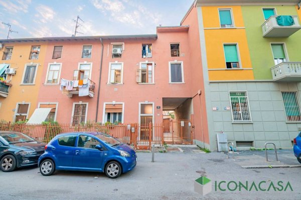 appartamento in vendita a Milano in zona Ponte Lambro