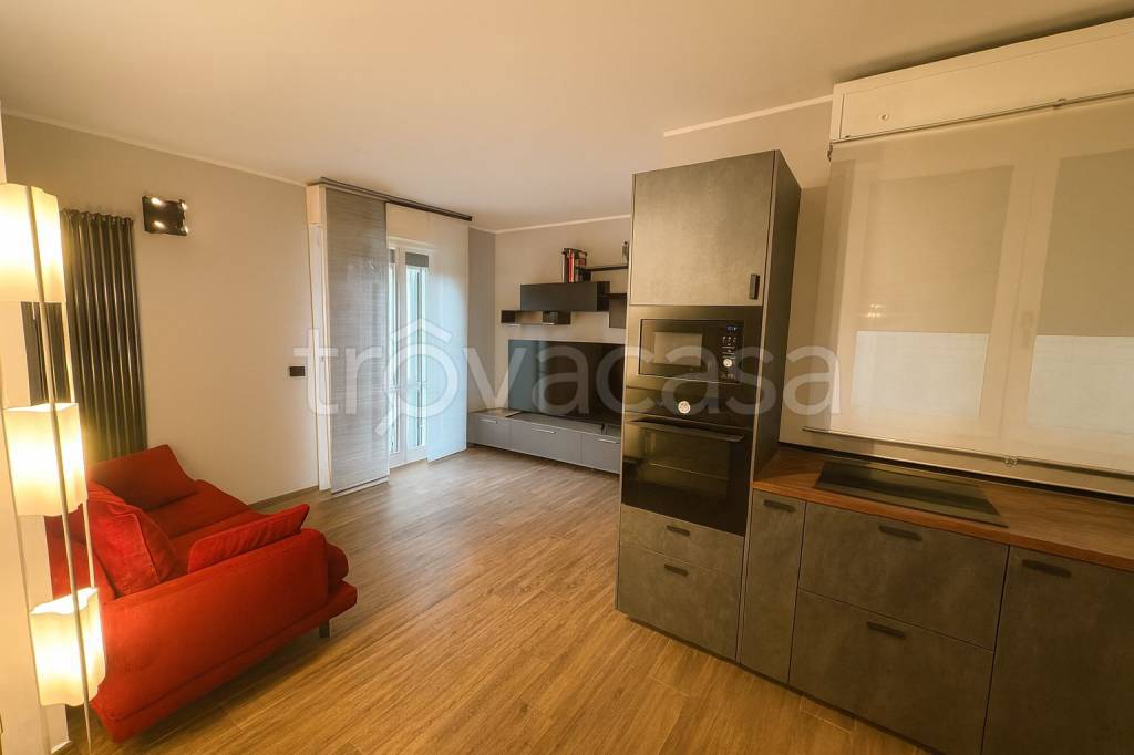 appartamento in vendita a Milano in zona Chiesa Rossa