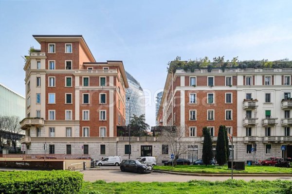 appartamento in vendita a Milano in zona Porta Garibaldi