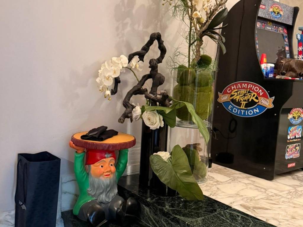 appartamento in vendita a Milano in zona Porta Nuova