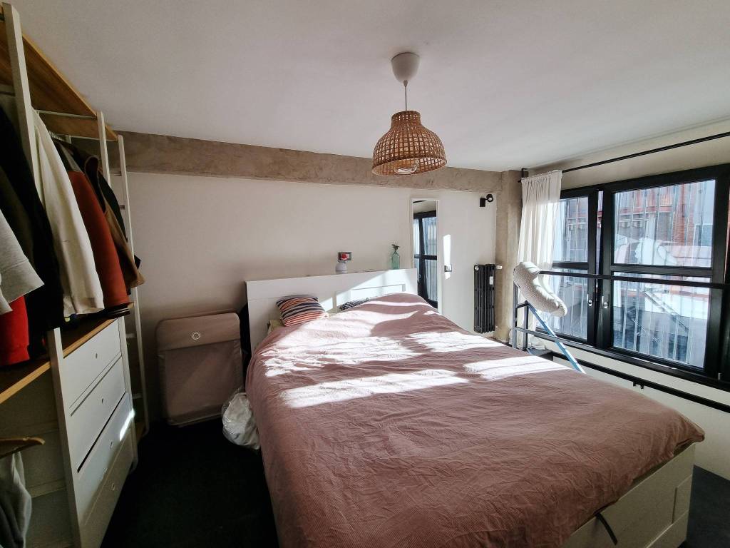 appartamento in vendita a Milano in zona Isola