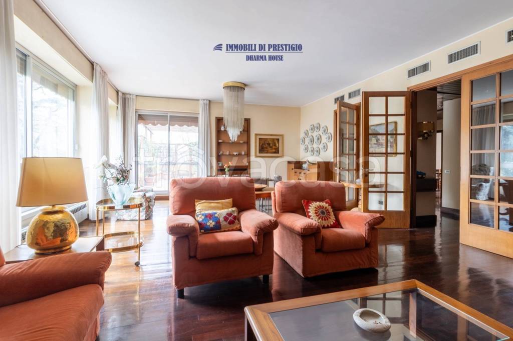 appartamento in vendita a Milano in zona San Siro