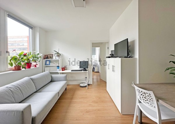 appartamento in vendita a Milano in zona Vigentino