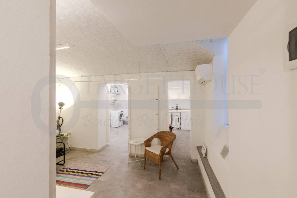 negozio in vendita a Milano in zona Porta Garibaldi