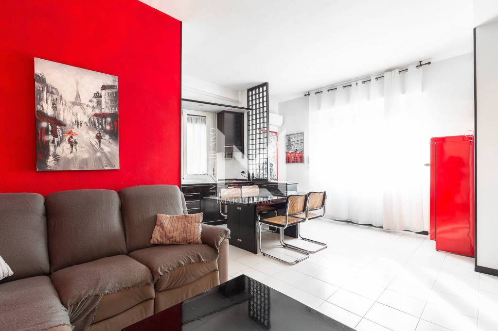 appartamento in vendita a Milano in zona Sempione