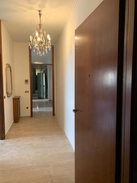 appartamento in vendita a Milano in zona XXII Marzo