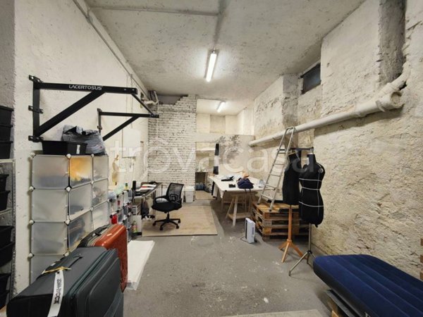 locale commerciale in vendita a Milano in zona Città Studi