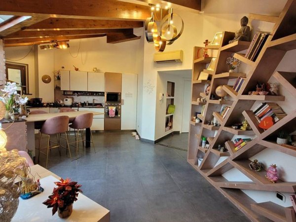 appartamento in vendita a Milano in zona Chiesa Rossa