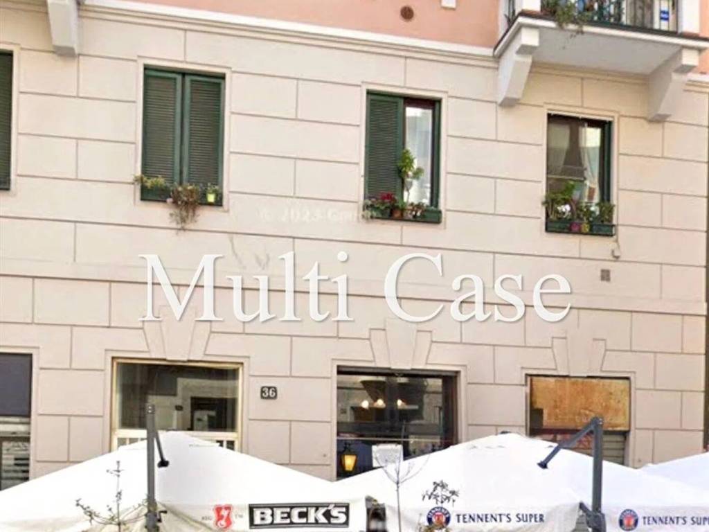 locale commerciale in vendita a Milano