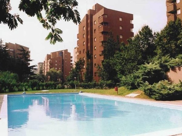 appartamento in vendita a Milano in zona Baggio