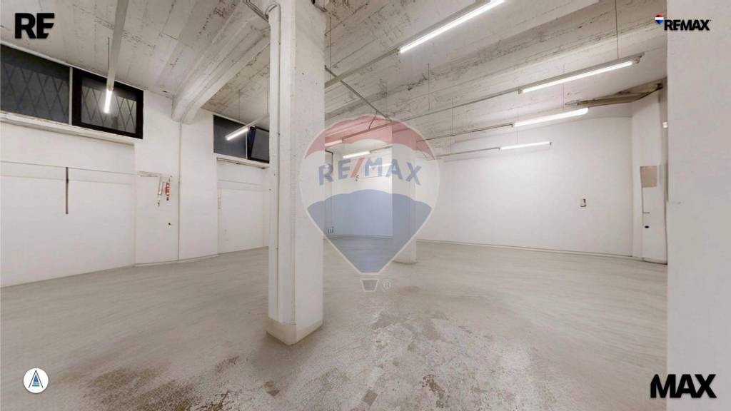 negozio in vendita a Milano