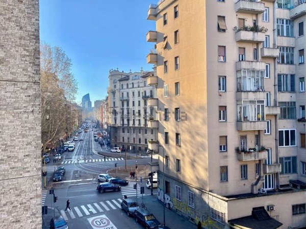 appartamento in vendita a Milano in zona Maggiolina