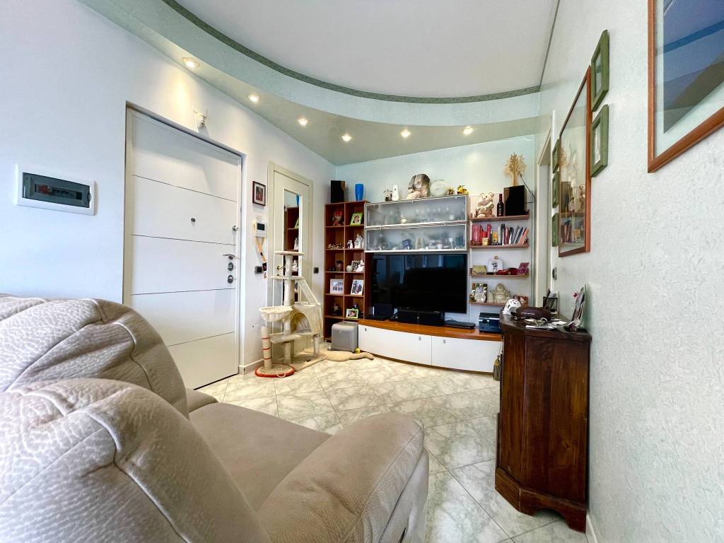 appartamento in vendita a Milano in zona Città Studi