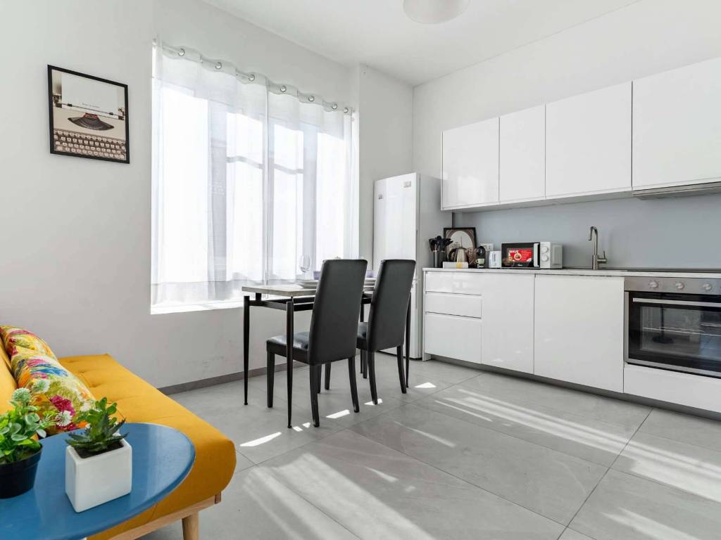 negozio in vendita a Milano in zona Chiesa Rossa