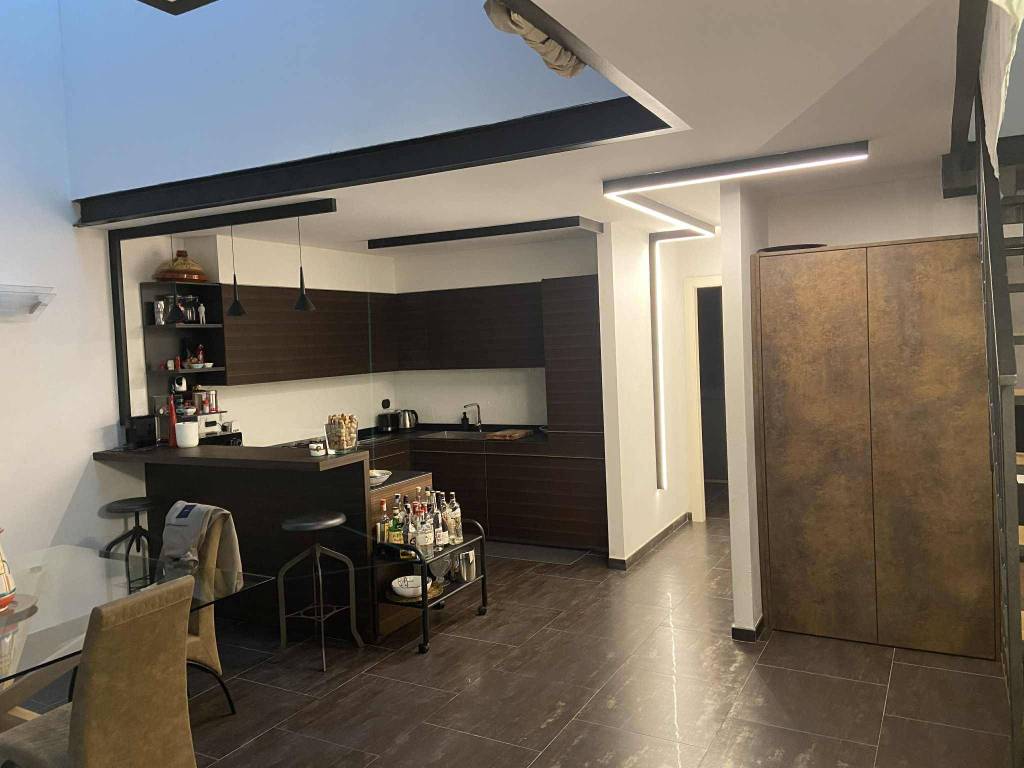 appartamento in vendita a Milano in zona Vigentino