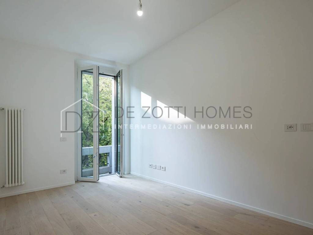 appartamento in vendita a Milano in zona Sempione