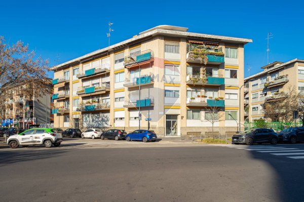appartamento in vendita a Milano in zona San Siro