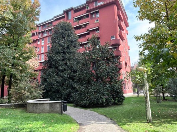 appartamento in vendita a Milano in zona Piazzale Lodi