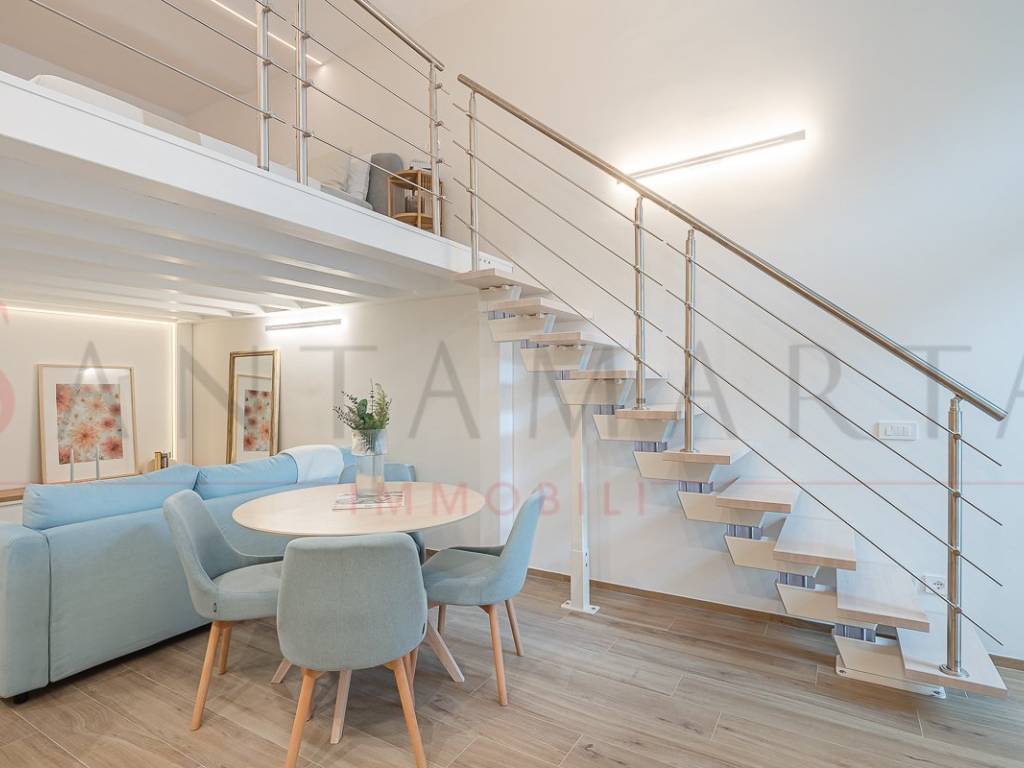 appartamento in vendita a Milano in zona Isola