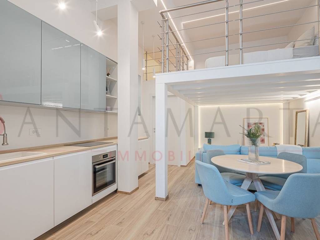 appartamento in vendita a Milano in zona Isola