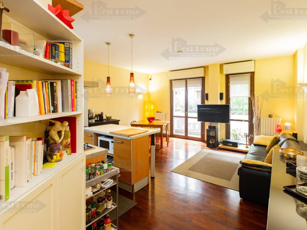 appartamento in vendita a Milano