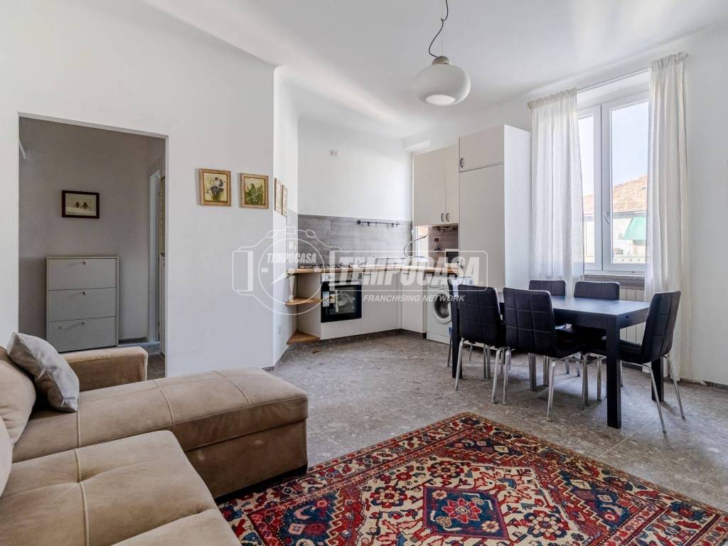 appartamento in vendita a Milano in zona Rogoredo