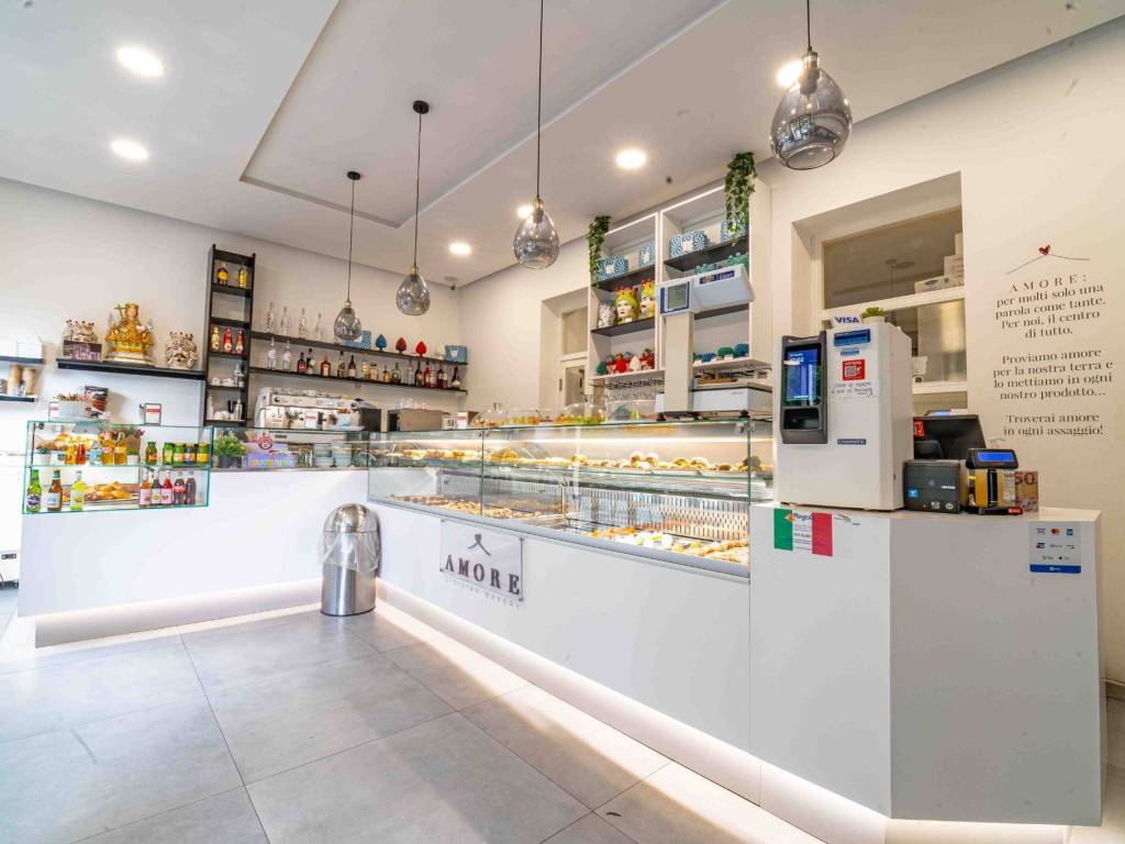 negozio in vendita a Milano