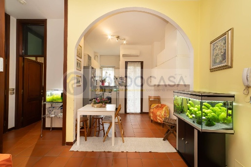 appartamento in vendita a Milano in zona Lambrate