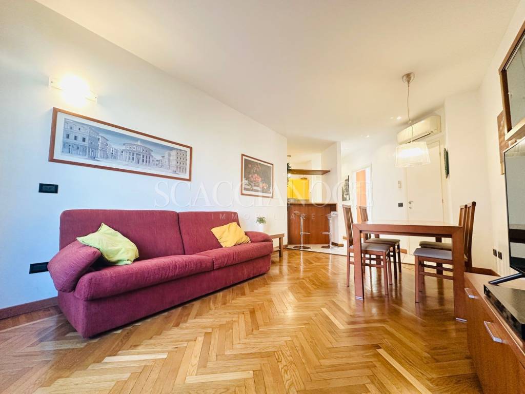 appartamento in vendita a Milano