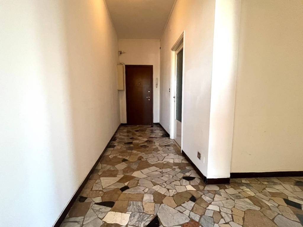 appartamento in vendita a Milano in zona Porta Romana