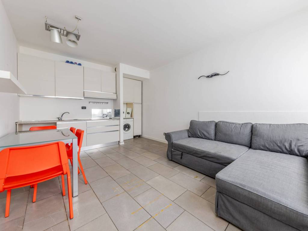 appartamento in vendita a Milano in zona San Cristoforo