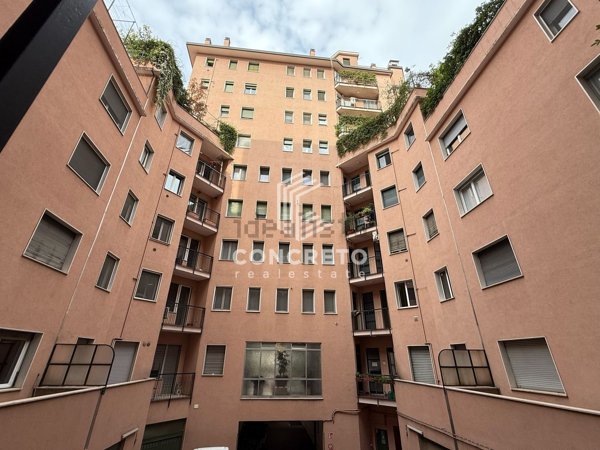 appartamento in vendita a Milano in zona Porta Venezia