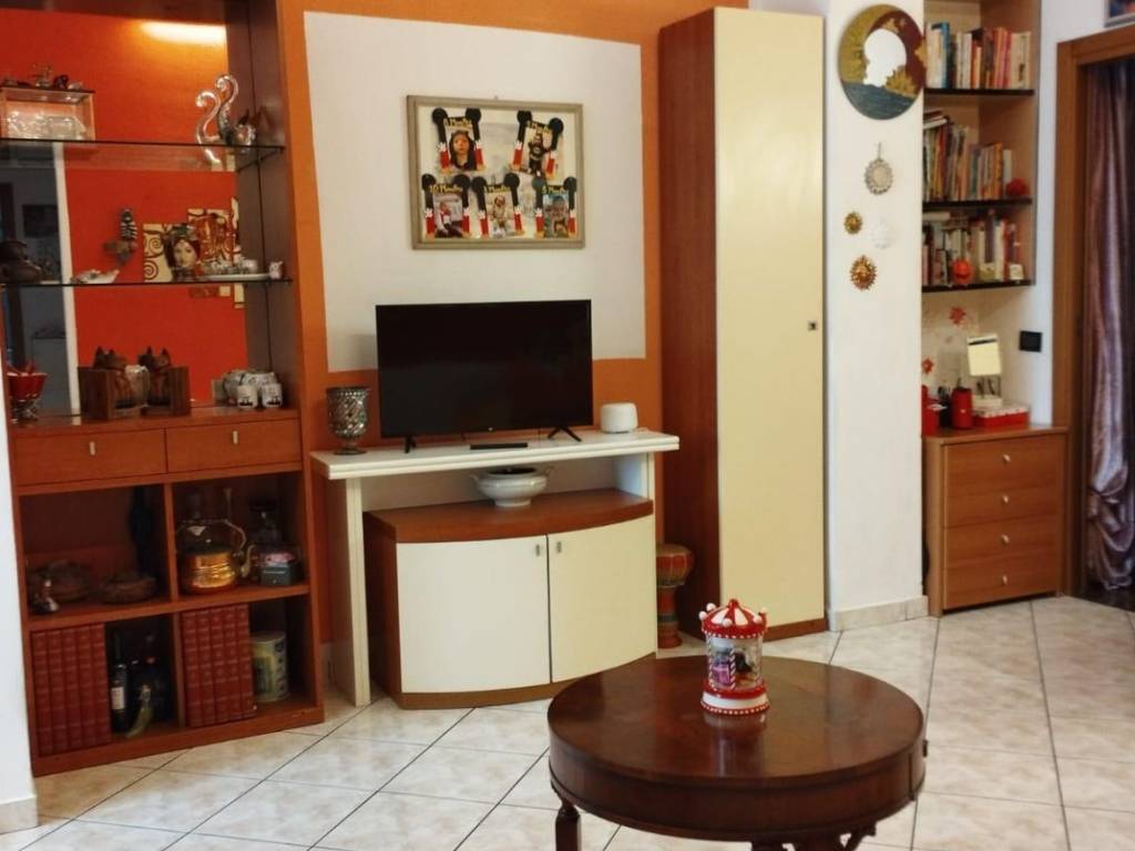 appartamento in vendita a Milano in zona Bovisa