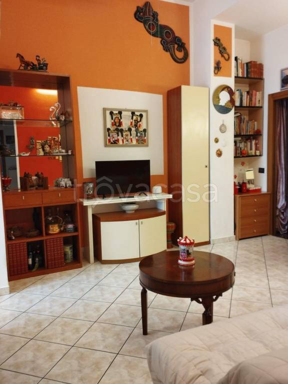 appartamento in vendita a Milano in zona Bovisa