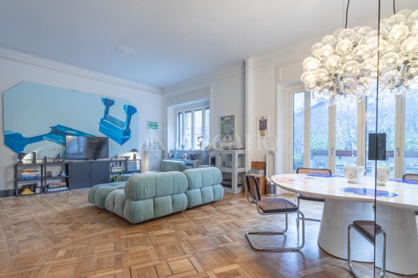 casa indipendente in vendita a Milano in zona Porta Venezia