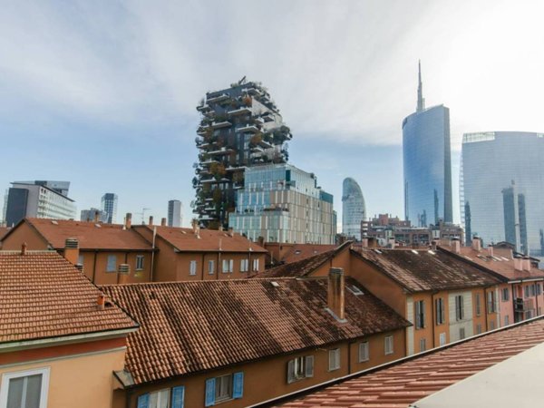 appartamento in vendita a Milano in zona Isola