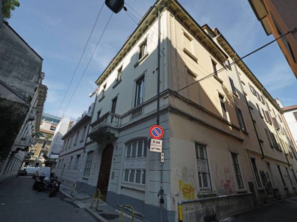 appartamento in vendita a Milano in zona Sempione