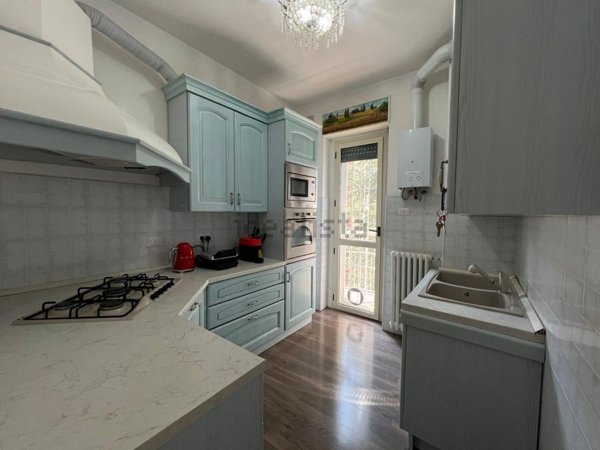 appartamento in vendita a Milano in zona Baggio