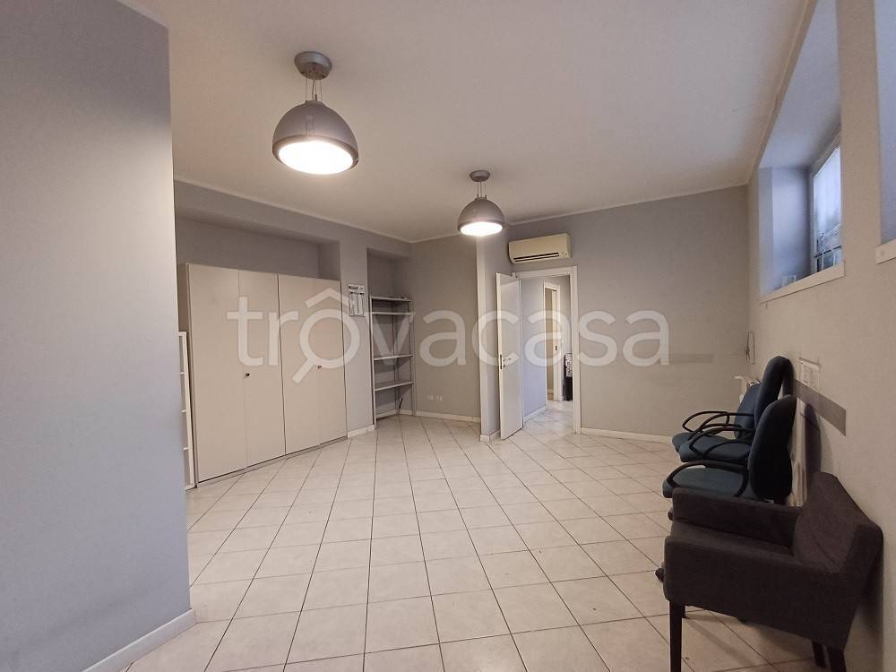 casale in vendita a Milano in zona Cascina dei Pomi