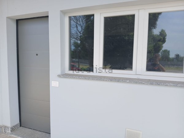 appartamento in vendita a Milano in zona Barona