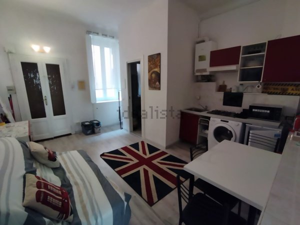 appartamento in vendita a Milano in zona Bocconi