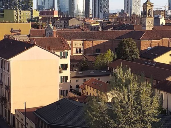 appartamento in vendita a Milano in zona Isola