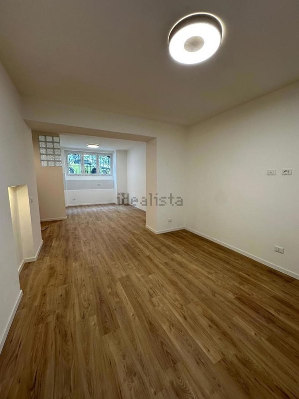 appartamento in vendita a Milano in zona Bocconi