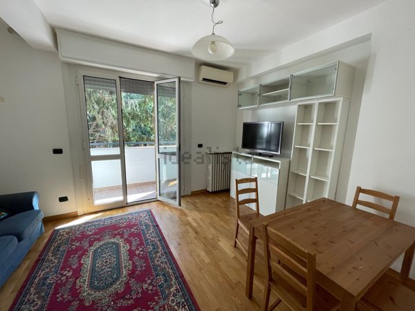 appartamento in vendita a Milano in zona Famagosta