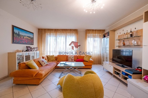 appartamento in vendita a Milano in zona Quarto Oggiaro