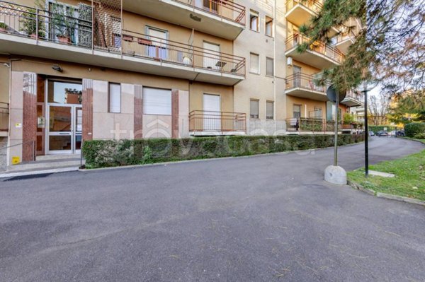 appartamento in vendita a Milano in zona Corvetto