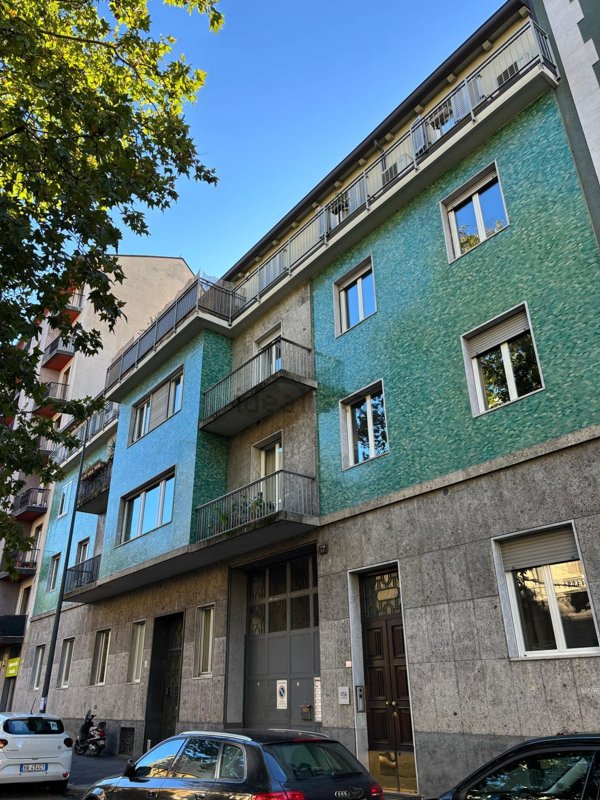 appartamento in vendita a Milano in zona Sempione