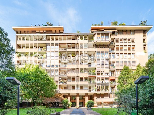 appartamento in vendita a Milano in zona Isola