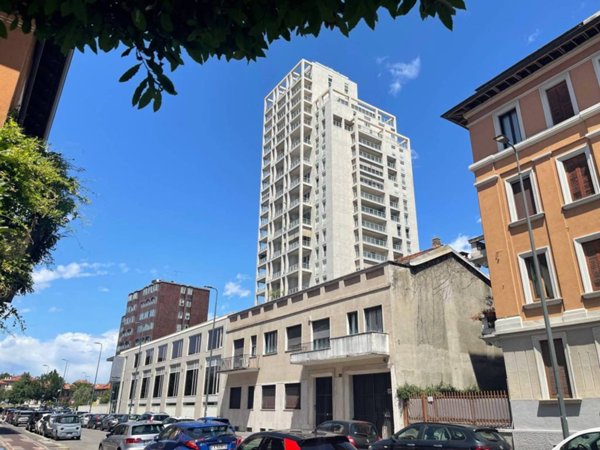 appartamento in vendita a Milano in zona Maggiolina