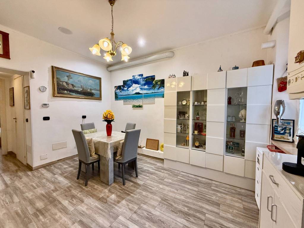 appartamento in vendita a Milano in zona Affori